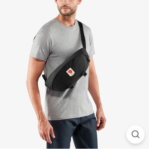Fjallraven- Ulvo Hip Pack Large Black Fanny Pack Travel Bag Shoulder Compact